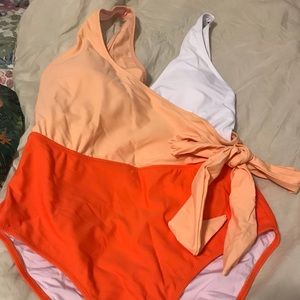 Women’s one piece cupshe swimsuit